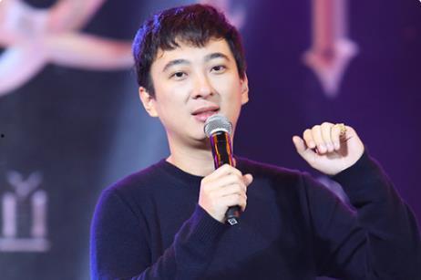 娱乐圈吃瓜博主真实推荐,吃瓜博主亲授热门明星幕后故事