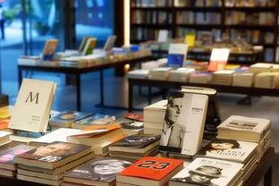 网红书店靠什么发展,内容创新与社交营销的双引擎驱动