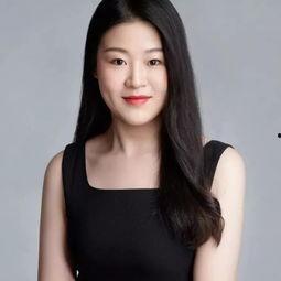 打鼓的女明星,揭秘打鼓女明星的动感魅力